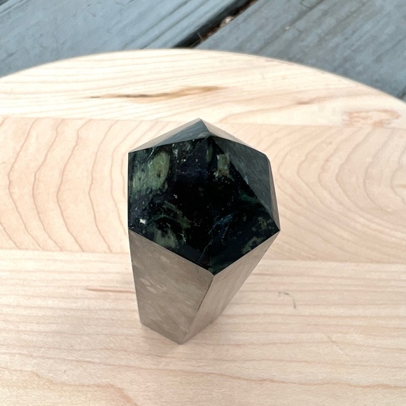 Kambamba Jasper Tower - Picture 3 of 8